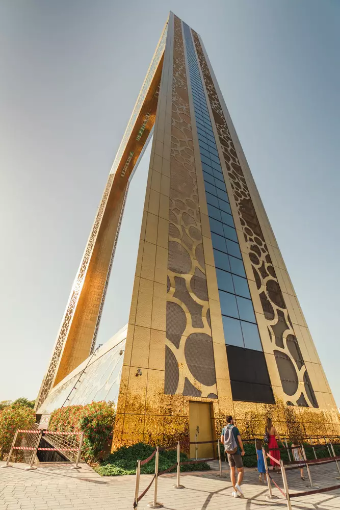 dubai frame
