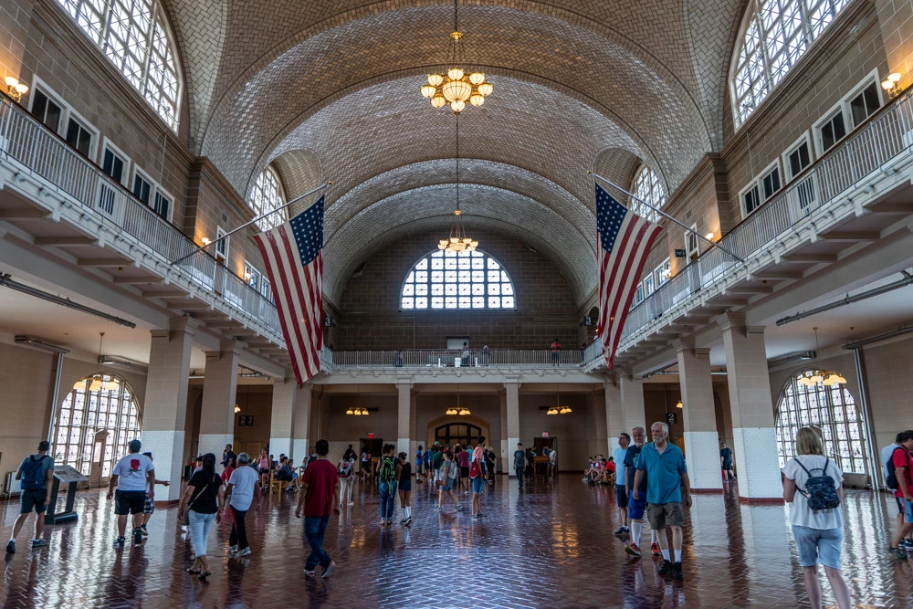 ellis island cosa vedere