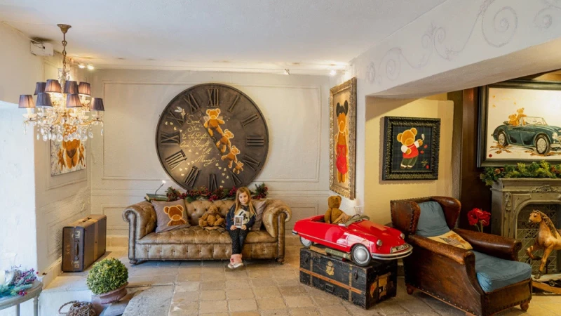 Nanou Herman, quando l'arte ha la forma di un orsacchiotto