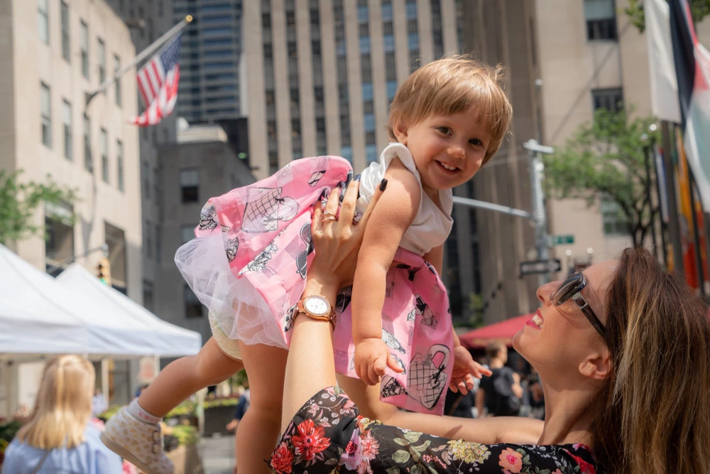 rockefeller center with children